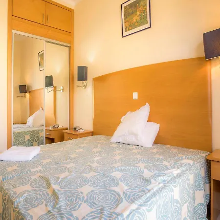 Apartment A27 - Secluded 2 Minutes From The Center *