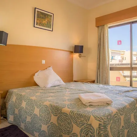 A27 - Secluded 2 Minutes From The Center Apartment Alvor